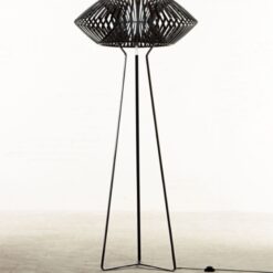 luminária de chão Tenea